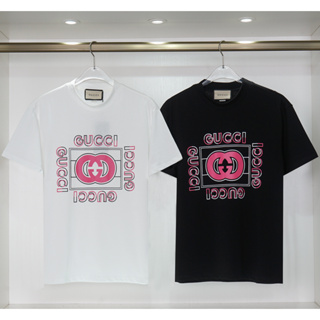 Gucc1 เสื้อโปโลแขนสั้น ผ้าฝ้าย พิมพ์ลาย แฟชั่นสําหรับผู้ชาย และผู้หญิง