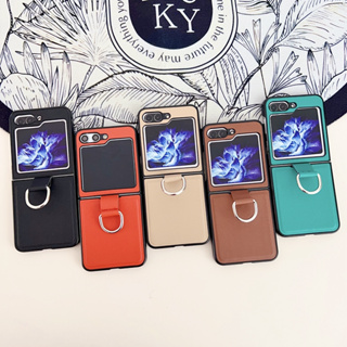 เคสโทรศัพท์มือถือหนัง ฝาพับ พร้อมแหวนคล้อง สีพื้น เรียบง่าย สําหรับ Samsung Galaxy Z Flip 5