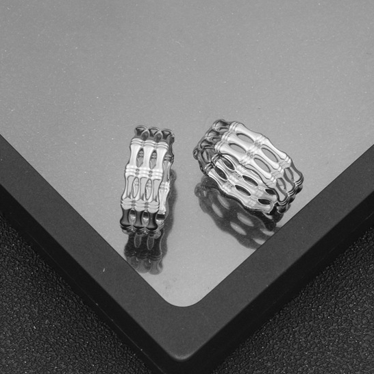 แหวนสเตนเลส-รูปโครงกระดูกไม้ไผ่-ปรับขนาดได้-ไม่ซีดจาง-สําหรับผู้หญิง