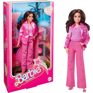 Barbie The Movie Doll, Gloria Collectible Wearing Three-Piece Pink Power Pantsuit with Strappy Heels and Golden Earrings HPJ98 ตุ๊กตาบาร์บี้ ภาพยนตร์เรื่อง Gloria สวมกางเกง สามชิ้น สีชมพู พร้อมสายรัดส้น และต่างหู สีทอง HPJ98