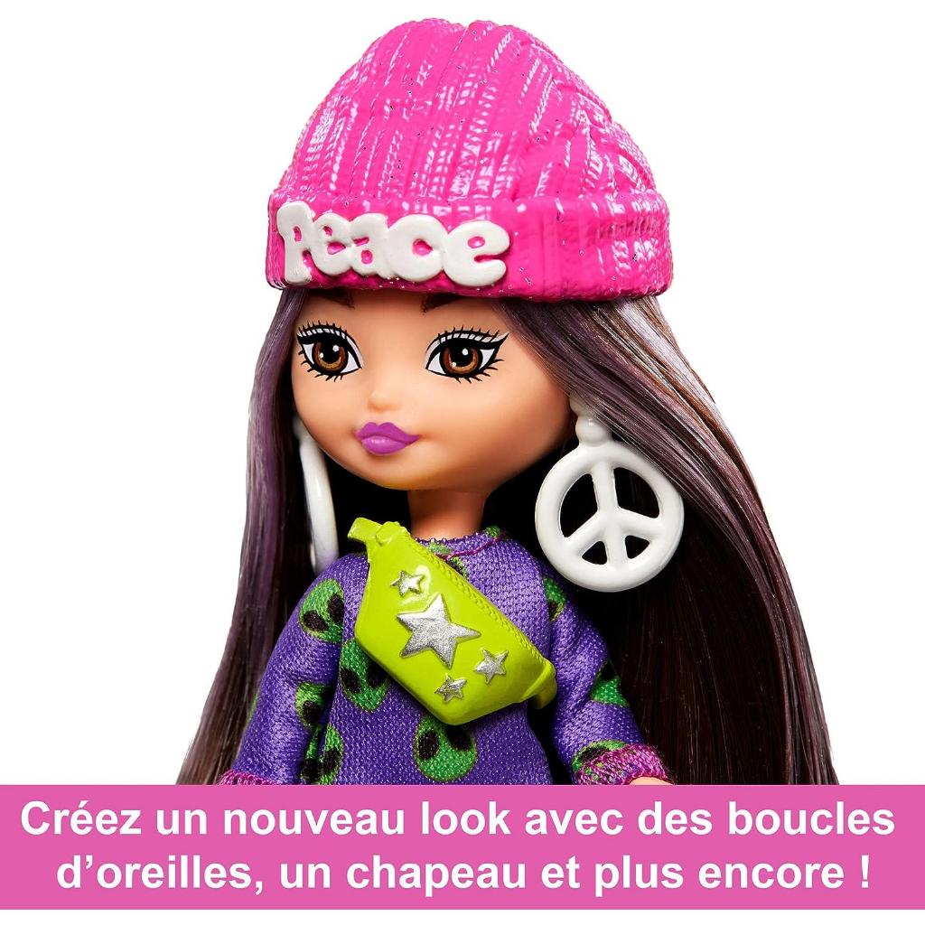 barbie-extra-mini-minis-doll-with-brown-hair-accessories-and-doll-stand-3-25-inch-collectible-hln46-ตุ๊กตาบาร์บี้-ขนาดเล็กพิเศษ-พร้อมผมสีน้ําตาล-อุปกรณ์เสริม-และขาตั้งตุ๊กตา-3-25-นิ้ว-สําหรับเก็บสะสม-