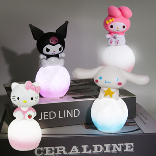 SANRIO โคมไฟกลางคืน LED รูปการ์ตูนอนิเมะ Hello Kitty Melody Kuromi Cinnamoroll สําหรับตกแต่งห้องนอนเด็ก