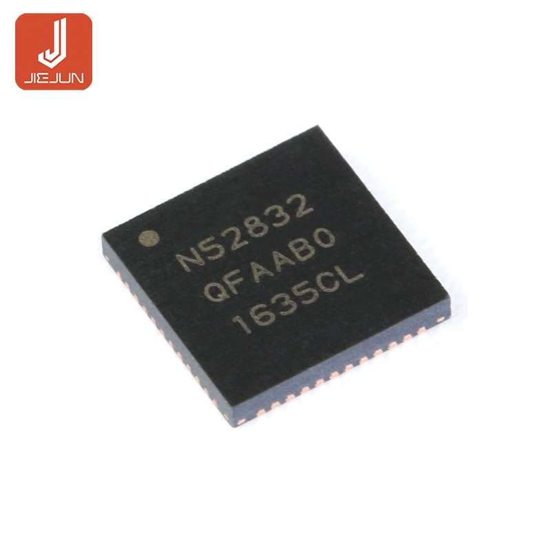IC แพทช์ของแท้ของแท้ NRF52832-QFA-R QFN48 2.4GHz ชิปรับส่งสัญญาณความถี่ ...