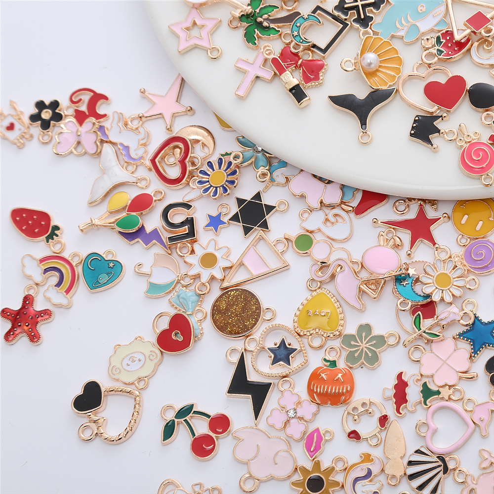 30 ชิ้นแต่ละสีเคลือบเครื่องประดับอุปกรณ์เสริมขนาดเล็กสำหรับสาวทำสร้อยคอต่างหูจี้เครื่องประดับ 