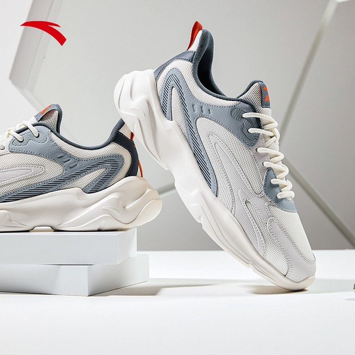 ANTA รองเท้าวิ่งย้อนยุคสำหรับผู้ชาย ทนทาน น้ำหนักเบา สวมใส่สบาย ระบายอากาศ รองเท้าแบบลำลอง 912418855 — รองเท้ากีฬา แบรนด์ Anta ของแท้ 100% เช็คราคาจาก Shopee Lazada thumbnail 6
