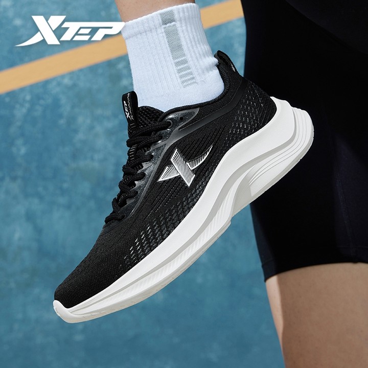 【xtep】Easy run | รองเท้าวิ่งลําลอง ดูดซับแรงกระแทก น้ําหนักเบา ทนทาน สําหรับผู้หญิง — รองเท้ากีฬา แบรนด์ Xtep ของแท้ 100% เช็คราคาจาก Shopee Lazada - รูปที่ 1