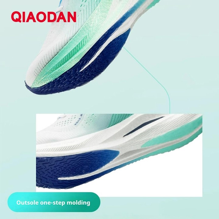 Qiaodan WIND 2.0 รองเท้าวิ่งผู้ชาย Shock Absorption Anti-Slip สบายทนทาน Soft BM23240298 — รองเท้ากีฬา แบรนด์ Qiaodan ของแท้ 100% เช็คราคาจาก Shopee Lazada thumbnail 4