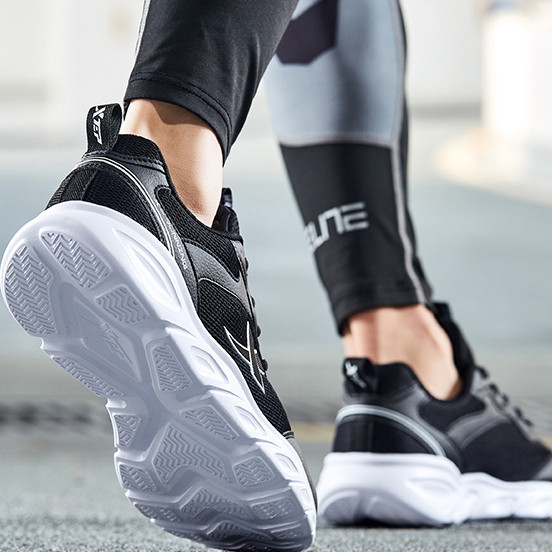 Xtep รองเท้าวิ่ง Runing Shoeระบายอากาศ Runing Shoesน้ําหนักเบา Sports Shoesใส่สบาย สําหรับผู้ชาย — รองเท้ากีฬา แบรนด์ Xtep ของแท้ 100% เช็คราคาจาก Shopee Lazada thumbnail 5