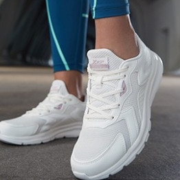 Xtep รองเท้าวิ่งแฟชั่น ระบายอากาศ Shoesน้ําหนักเบา Runing Shoesใส่สบาย Sport shoesสําหรับผู้หญิง — รองเท้ากีฬา แบรนด์ Xtep ของแท้ 100% เช็คราคาจาก Shopee Lazada thumbnail 5