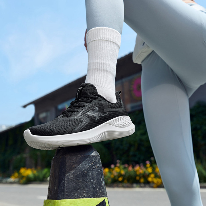 Xtep Qingyue TD รองเท้าวิ่ง Rebound ทนต่อการสึกหรอสบาย Breathable แฟชั่นสําหรับผู้หญิง — รองเท้ากีฬา แบรนด์ Xtep ของแท้ 100% เช็คราคาจาก Shopee Lazada thumbnail 4