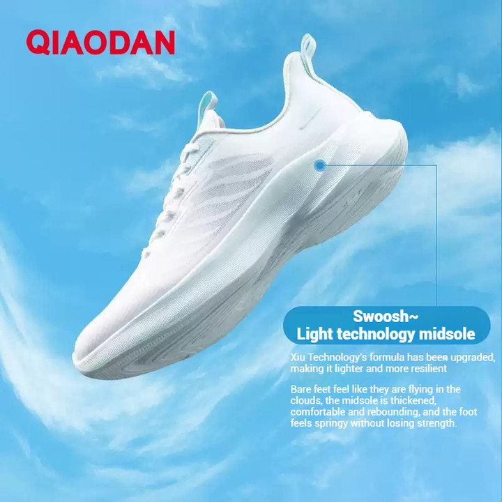 Qiaodan Light Lite Man รองเท้าวิ่งระบายอากาศด้านล่างนุ่ม Antiskid XM25240210 — รองเท้ากีฬา แบรนด์ Qiaodan ของแท้ 100% เช็คราคาจาก Shopee Lazada thumbnail 4