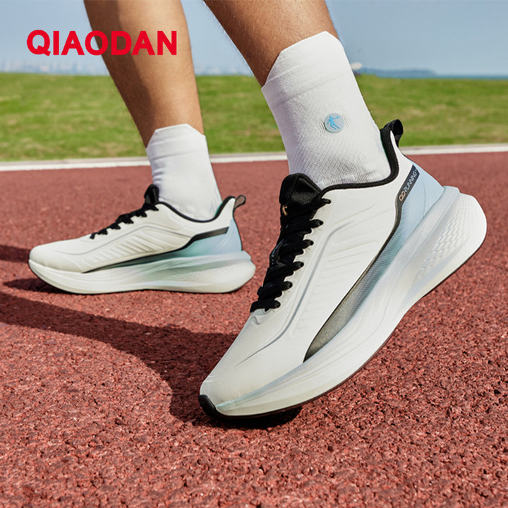 Qiaodan Rain Wing 4 Man รองเท้าวิ่งกันน้ํา Absorption กันลื่นทนต่อการสึกหรอ QXB023244007จีจี — รองเท้ากีฬา แบรนด์ Qiaodan ของแท้ 100% เช็คราคาจาก Shopee Lazada thumbnail 7