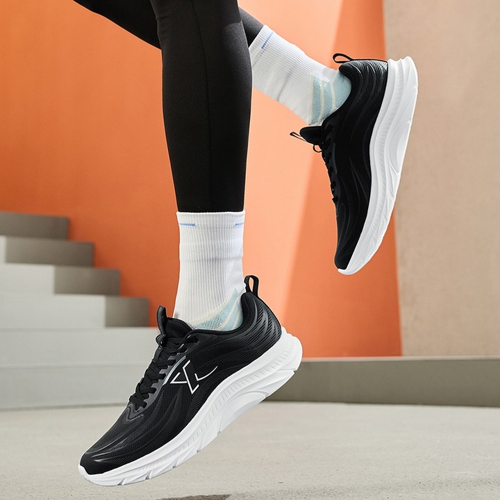 Xtep รองเท้าวิ่ง Rebound Support Professional Cushioning Shock Absorptio สําหรับผู้ชายผู้หญิง — รองเท้ากีฬา แบรนด์ Xtep ของแท้ 100% เช็คราคาจาก Shopee Lazada thumbnail 3