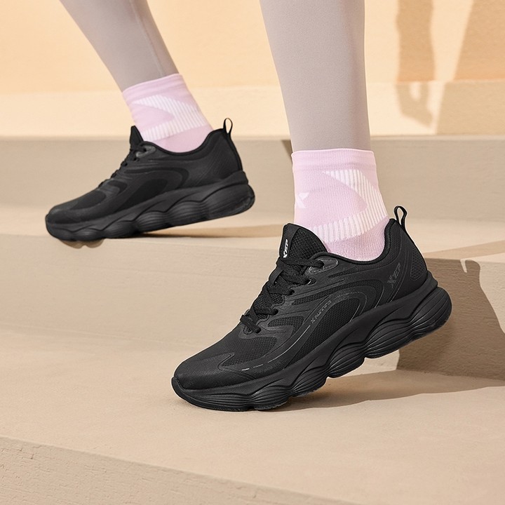 Xtep Jumpjump รองเท้าวิ่ง Rebound Support Professional Cushioning Shock Absorptio สําหรับผู้หญิง — รองเท้ากีฬา แบรนด์ Xtep ของแท้ 100% เช็คราคาจาก Shopee Lazada thumbnail 6