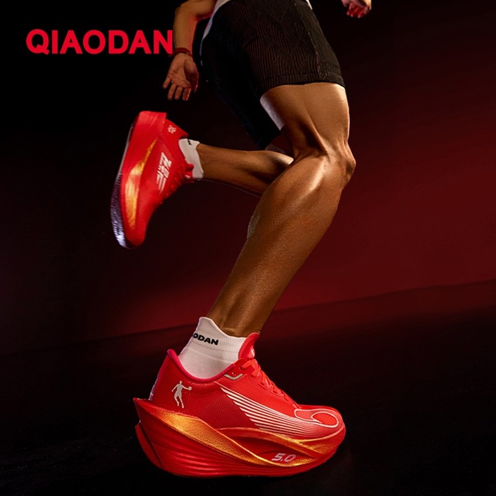 Qiaodan Feiying PB5 รองเท้าวิ่งผู้ชาย Professional Marathon Racing แผ่นคาร์บอน QDB023252299 — รองเท้ากีฬา แบรนด์ Qiaodan ของแท้ 100% เช็คราคาจาก Shopee Lazada thumbnail 7