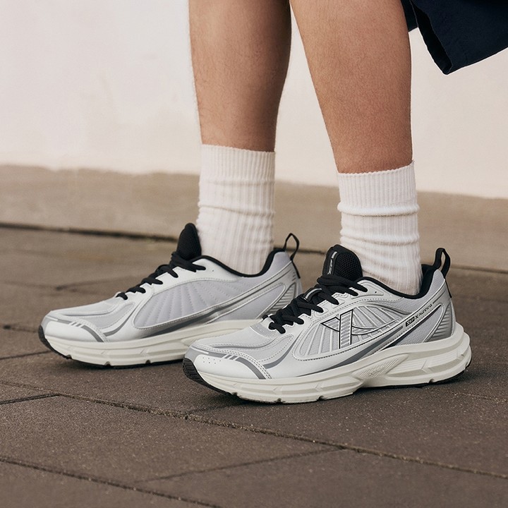【xtep】Juechen6.0 | รองเท้า Casule รองเท้าผ้าใบรองเท้าวิ่ง Rebound สนับสนุน Professional Cushioning Shock Absorption สําหรับผู้ชายผู้หญิง — รองเท้ากีฬา แบรนด์ Xtep ของแท้ 100% เช็คราคาจาก Shopee Lazada thumbnail 7