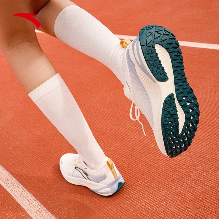 ANTA รองเท้าวิ่งสำหรับผู้หญิง ทนทาน ใส่สบาย เหมาะสำหรับการฝึกซ้อม และ วิ่งจ๊อกกิ้ง กลางแจ้ง922515508 — รองเท้ากีฬา แบรนด์ Anta ของแท้ 100% เช็คราคาจาก Shopee Lazada thumbnail 7