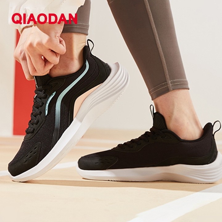 Qiaodan ผู้หญิงกีฬารองเท้ากันน้ําน้ําหนักเบา Shock-Absorbing พื้นผิวหนัง XM46210219W — รองเท้ากีฬา แบรนด์ Qiaodan ของแท้ 100% เช็คราคาจาก Shopee Lazada thumbnail 6