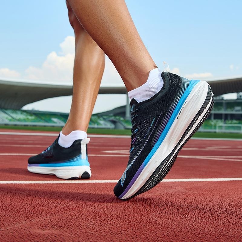 XTEP Fivespeed รองเท้าวิ่งผู้ชาย กันกระแทกShock Absorption รองเท้า Racing กลางแจ้ง Breathable — รองเท้ากีฬา แบรนด์ Xtep ของแท้ 100% เช็คราคาจาก Shopee Lazada thumbnail 7