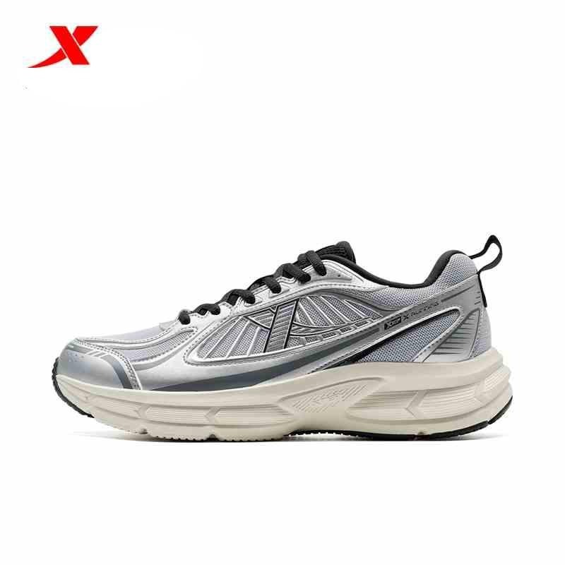 XTEP Juechen 6.0 รองเท้าผ้าใบผู้ชาย ดีไซน์คาจู얼 รองรับแรงกระแทกดีเยี่ยม — รองเท้ากีฬา แบรนด์ Xtep ของแท้ 100% เช็คราคาจาก Shopee Lazada thumbnail 3