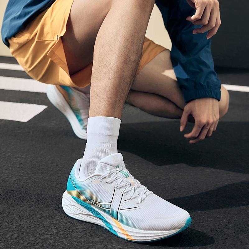 XTEP Sneakers Ultra Fast 5.0 Race Men Running Shoes สบาย Stability Training สําหรับผู้ชายรองเท้า — รองเท้ากีฬา แบรนด์ Xtep ของแท้ 100% เช็คราคาจาก Shopee Lazada - รูปที่ 1