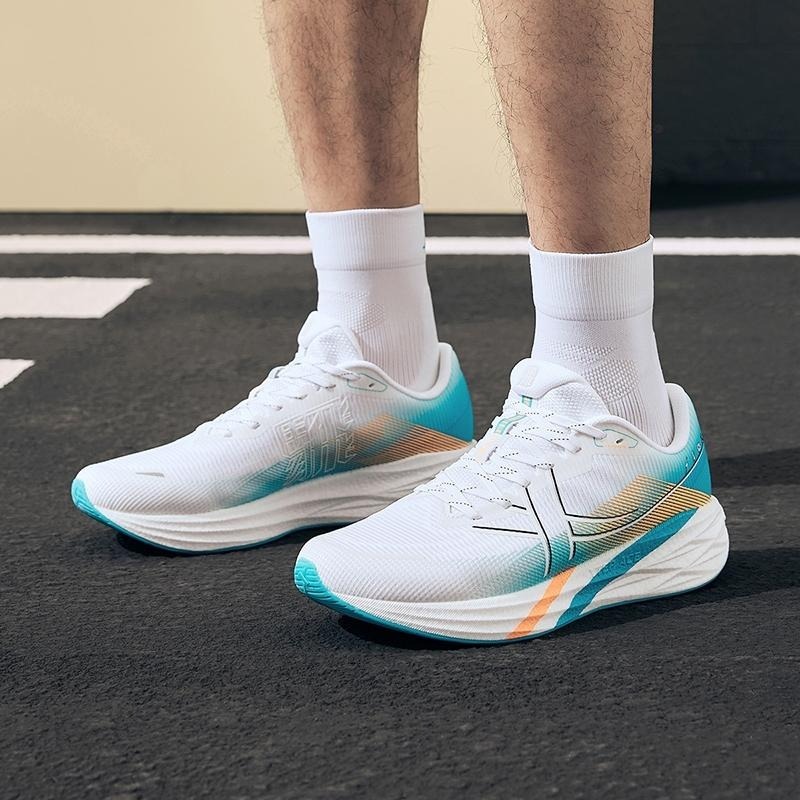 XTEP Sneakers Ultra Fast 5.0 Race Men Running Shoes สบาย Stability Training สําหรับผู้ชายรองเท้า — รองเท้ากีฬา แบรนด์ Xtep ของแท้ 100% เช็คราคาจาก Shopee Lazada thumbnail 4