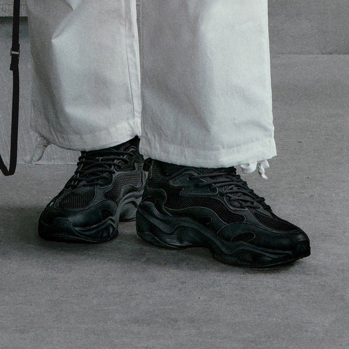 XTEP Youmu รองเท้าลําลองแฟชั่นกลางแจ้ง Breathable Street หนา Soled นุ่มสนับสนุนลื่นมั่นคงสําหรับผู้ชายผู้หญิง — รองเท้ากีฬา แบรนด์ Xtep ของแท้ 100% เช็คราคาจาก Shopee Lazada thumbnail 6