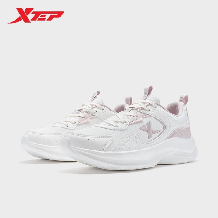 XTEP รองเท้าวิ่งสำหรับผู้หญิง สวมใส่ง่าย น้ำหนักเบาทรงตัวด้วยหนังและผ้า กันน้ำได้ — รองเท้ากีฬา แบรนด์ Xtep ของแท้ 100% เช็คราคาจาก Shopee Lazada thumbnail 5
