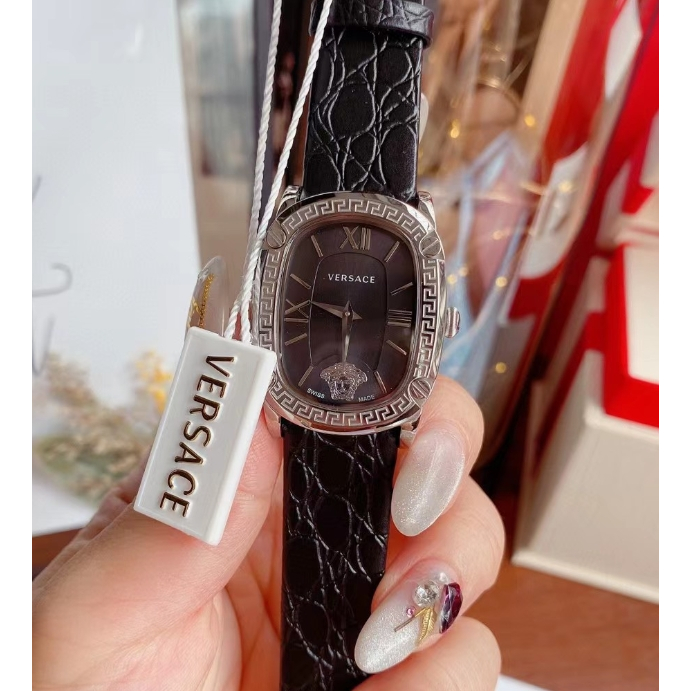 Versace สินค้าใหม่ Quartz Movement สายหนังแท้ Unique Simple Surface ...