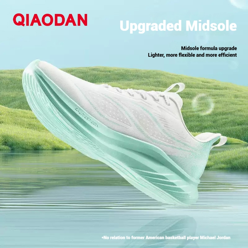Qiaodan Light 5.0 LITE รองเท้าวิ่งผู้ชาย One-piece Molding น้ําหนักเบาดูดซับแรงกระแทก QXB023252210 — รองเท้ากีฬา แบรนด์ Qiaodan ของแท้ 100% เช็คราคาจาก Shopee Lazada thumbnail 3