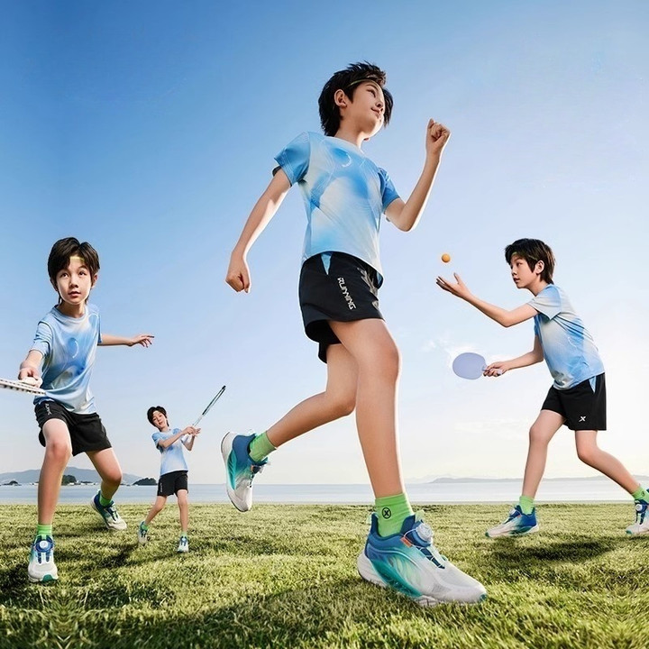 【xtep】X-FLOW 8.0 KIDS Series | Big Kid รองเท้าเด็กใหม่รองเท้ากีฬาระบายอากาศรองเท้าวิ่งเด็กชาย — รองเท้ากีฬา แบรนด์ Xtep ของแท้ 100% เช็คราคาจาก Shopee Lazada thumbnail 2