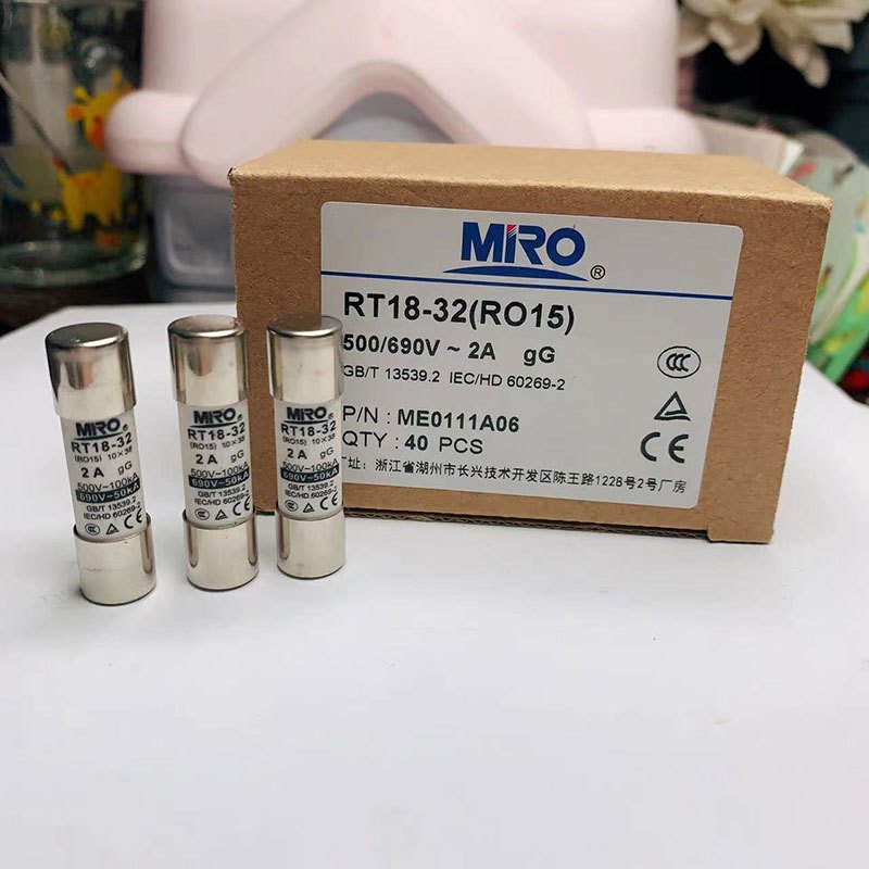 20 ชิ้น MRO RT18-32 RT18-32X 1P 2P 3P RO15 R015 10*38 10X38 500V 500V ...