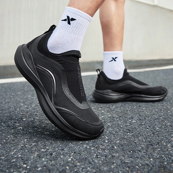 XTEP Soft Cube รองเท้าวิ่ง Breathable สบายรองเท้าผ้าใบสวมใส่น้ําหนักเบากลางแจ้ง Commuter รองเท้าสําหรับผู้หญิงผู้ชาย — รองเท้ากีฬา แบรนด์ Xtep ของแท้ 100% เช็คราคาจาก Shopee Lazada thumbnail 3