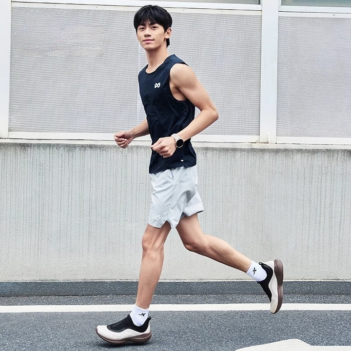【xtep】 RUNSOFT 丨รองเท้าผ้าใบแบบไม่มีเชือกผูก — รองเท้ากีฬา แบรนด์ Xtep ของแท้ 100% เช็คราคาจาก Shopee Lazada thumbnail 4