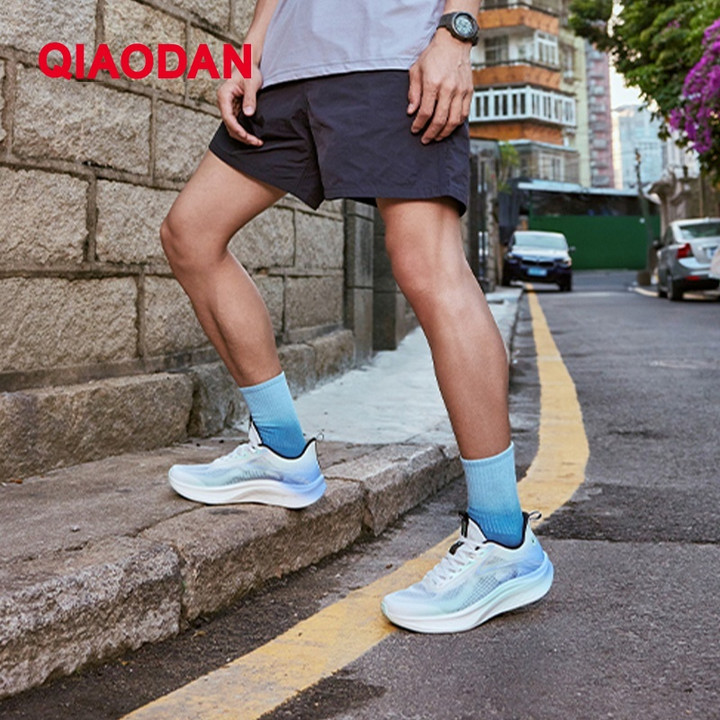 Qiaodan Light 5.0 รองเท้าวิ่งผู้ชาย Shock Absorption น้ําหนักเบา Breathable QXB023252207 — รองเท้ากีฬา แบรนด์ Qiaodan ของแท้ 100% เช็คราคาจาก Shopee Lazada thumbnail 7