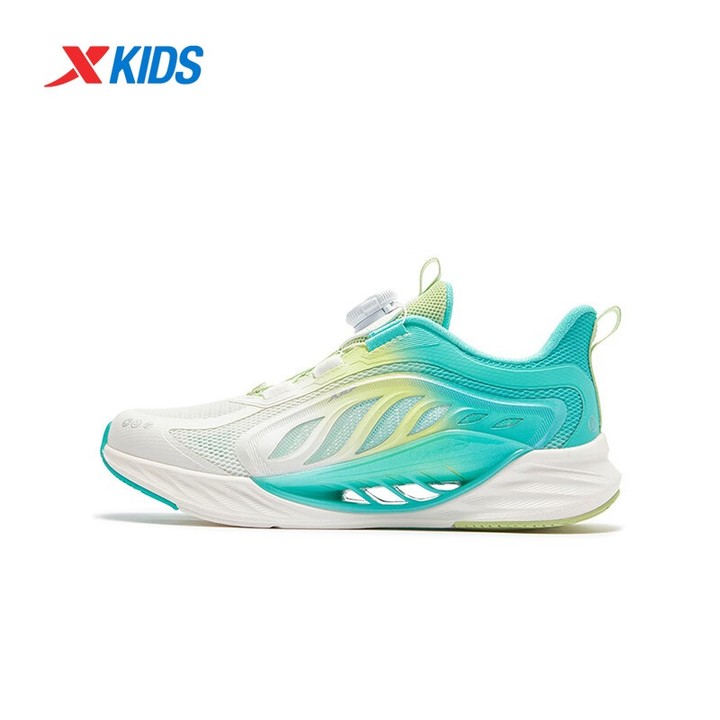 Xtep Children X-FLOW 8.0 รองเท้าวิ่งตาข่ายระบายอากาศน้ำหนักเบา กันลื่น รองรับเด็กชาย ทนต่อการสึกหรอ — รองเท้ากีฬา แบรนด์ Xtep ของแท้ 100% เช็คราคาจาก Shopee Lazada thumbnail 8