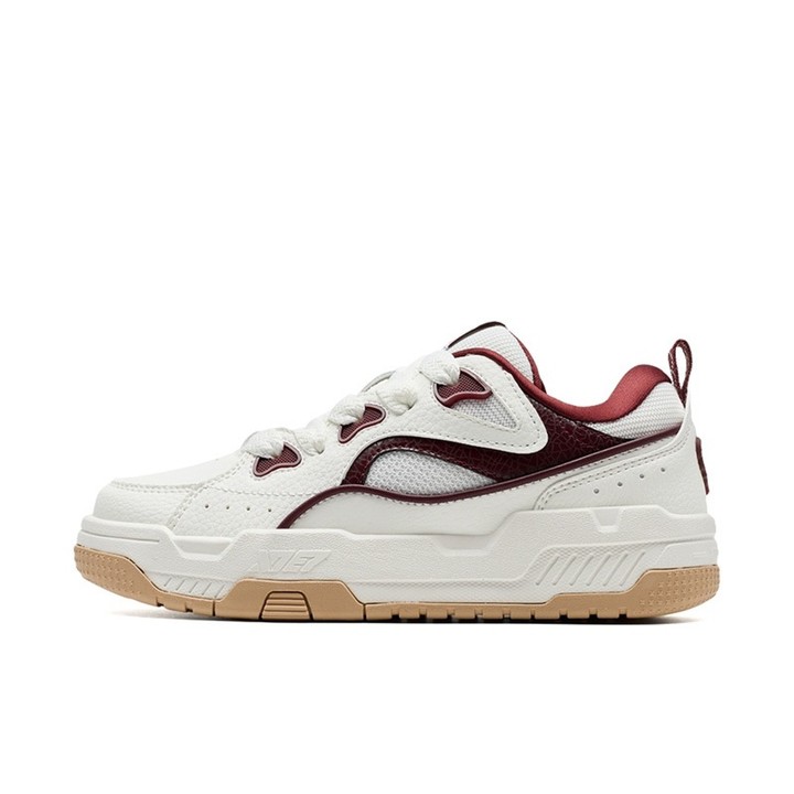 【xtep】Reverse bread shoes | 2025 Summer Breathable All-Match Casual Low-Top Heightening Sports Bread Shoes — รองเท้ากีฬา แบรนด์ Xtep ของแท้ 100% เช็คราคาจาก Shopee Lazada thumbnail 6