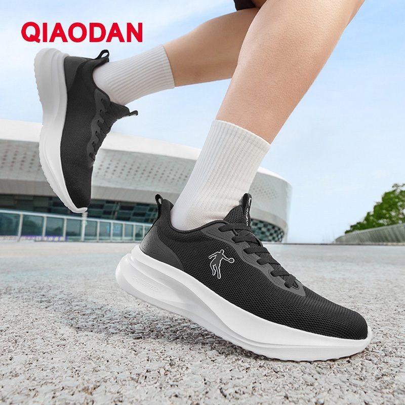 Qiaodan Comfort Run รองเท้าผู้ชาย นุ่ม เบา ใส่สบาย สำหรับเดินและใช้งานประจำวัน Wide FitQXB023252221R — รองเท้ากีฬา แบรนด์ Qiaodan ของแท้ 100% เช็คราคาจาก Shopee Lazada thumbnail 7