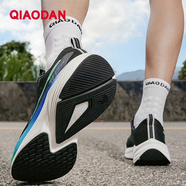 Qiaodan Speed 3.0 LITE รองเท้าวิ่งผู้ชายตาข่ายระบายอากาศดูดซับแรงกระแทกสบาย QXB023251203 — รองเท้ากีฬา แบรนด์ Qiaodan ของแท้ 100% เช็คราคาจาก Shopee Lazada thumbnail 8