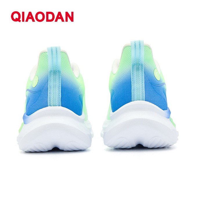 รองเท้าวิ่ง Qiaodan HY 3 สำหรับผู้ชาย ดีไซน์ระบายอากาศได้ น้ำหนักเบาทึ้ม และสวมใส่ง่าย — รองเท้ากีฬา แบรนด์ Qiaodan ของแท้ 100% เช็คราคาจาก Shopee Lazada thumbnail 2