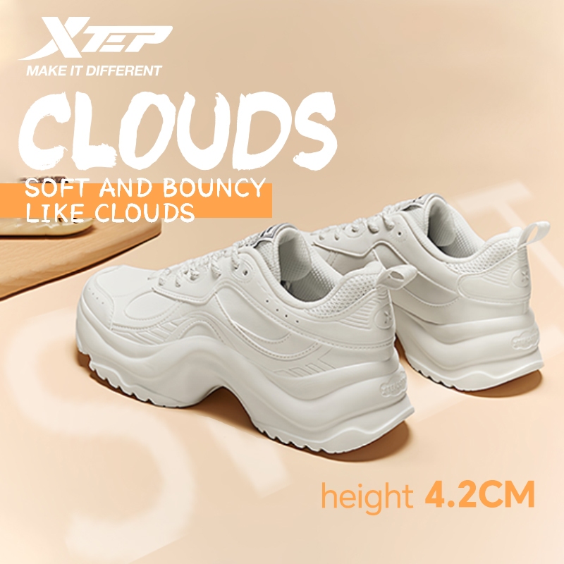 รีวิว Xtep Cloud: รองเท้าผ้าใบผู้หญิงเบาสบาย เสริมส้นสุดเก๋ คู่ใจสำหรับฤดูใบไม้ร่วงและทุกวัน!