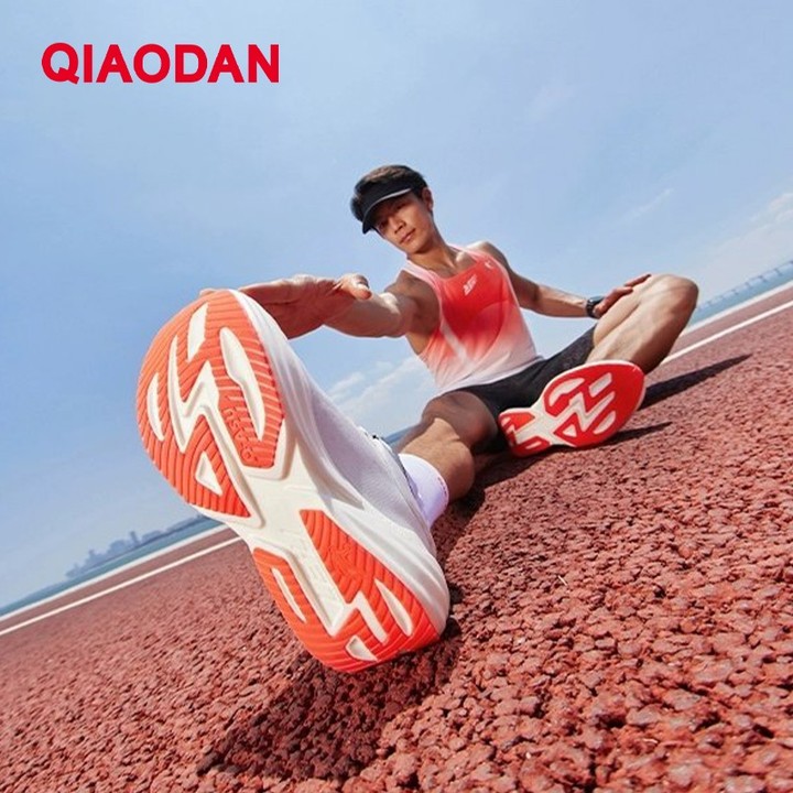 Qiaodan TG 1.0 รองเท้าวิ่งเบาะเท้ากว้างกีฬา Rebound Stable Breathable QDB022253285 — รองเท้ากีฬา แบรนด์ Qiaodan ของแท้ 100% เช็คราคาจาก Shopee Lazada thumbnail 6