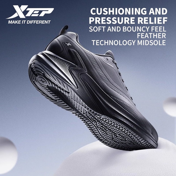 XTEP Flash แฟลชผู้ชายรองเท้าวิ่ง2025ฤดูหนาวลื่นกันกระแทกตาข่ายระบายอากาศน้ําหนักเบาสบายจ๊อกกิ้งผู้หญิงรองเท้าผ้าใบ — รองเท้ากีฬา แบรนด์ Xtep ของแท้ 100% เช็คราคาจาก Shopee Lazada thumbnail 2