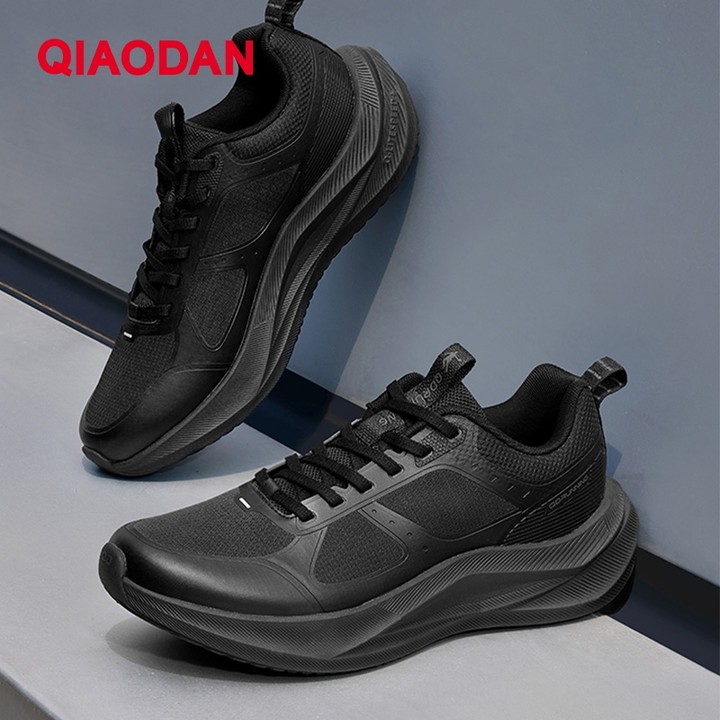 รองเท้าวิ่ง Qiaodan สำหรับผู้ชาย โมเดล QXB023253203 ลดแรงกระแทกได้ดี — รองเท้ากีฬา แบรนด์ Qiaodan ของแท้ 100% เช็คราคาจาก Shopee Lazada thumbnail 4