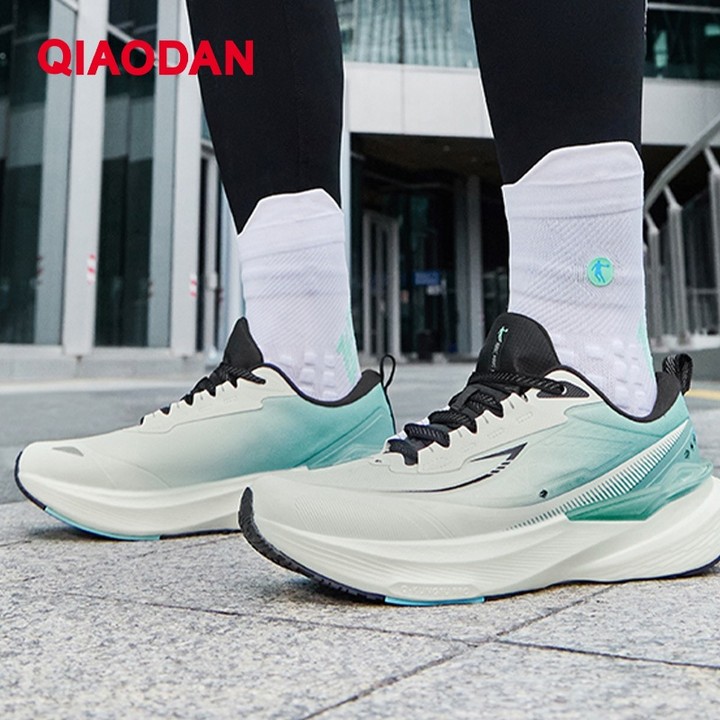 Qiaodan RAIN SWIFT 5.0 รองเท้าวิ่งผู้ชาย Water-Repellent Shock-Absorbing ทนต่อการสึกหรอ QXB023254206 — รองเท้ากีฬา แบรนด์ Qiaodan ของแท้ 100% เช็คราคาจาก Shopee Lazada thumbnail 7