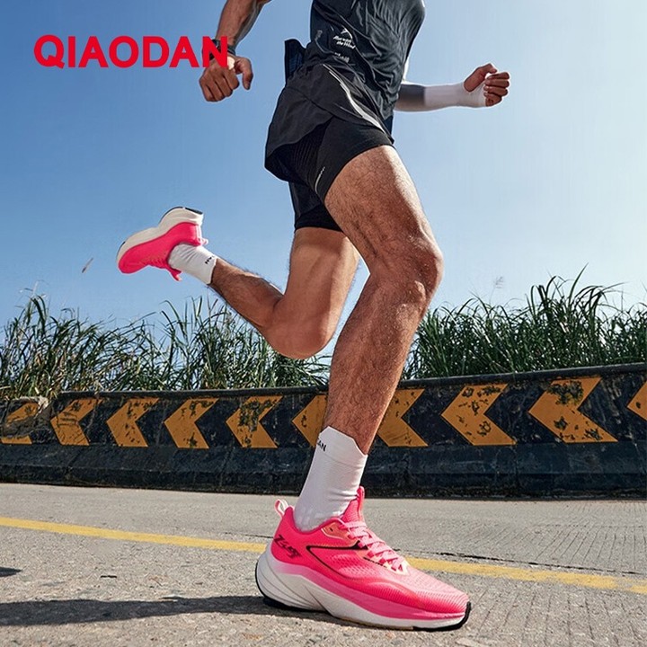 Qiaodan FLY รองเท้าวิ่งผู้ชายตาข่ายระบายอากาศดูดซับแรงกระแทกสบายทนต่อการสึกหรอ QXB023251233ร — รองเท้ากีฬา แบรนด์ Qiaodan ของแท้ 100% เช็คราคาจาก Shopee Lazada thumbnail 6