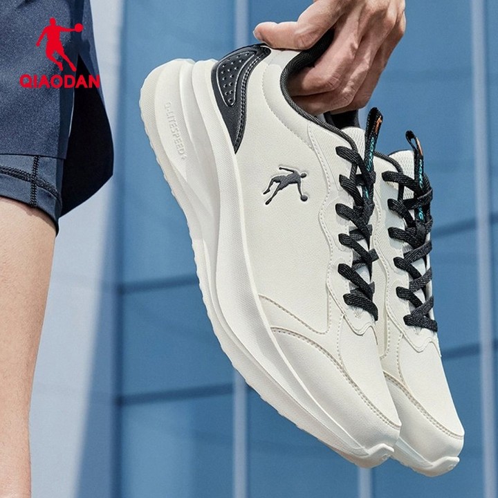 Qiaodan รองเท้าวิ่งผู้ชายรองเท้าสบายๆกันน้ํา Shock-Absorbing Soft-soled QXB023254224ร — รองเท้ากีฬา แบรนด์ Qiaodan ของแท้ 100% เช็คราคาจาก Shopee Lazada thumbnail 6