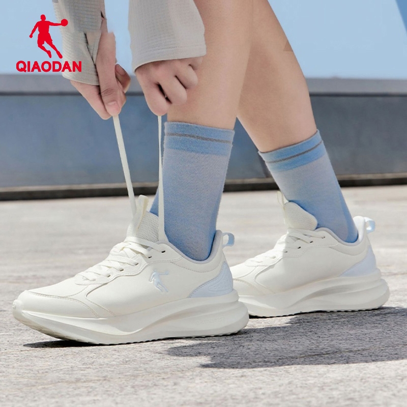 Qiaodan รองเท้าวิ่งผู้หญิงรองเท้าผ้าใบลําลองกันน้ําน้ําหนักเบา QXB022254224ร — รองเท้ากีฬา แบรนด์ Qiaodan ของแท้ 100% เช็คราคาจาก Shopee Lazada thumbnail 8