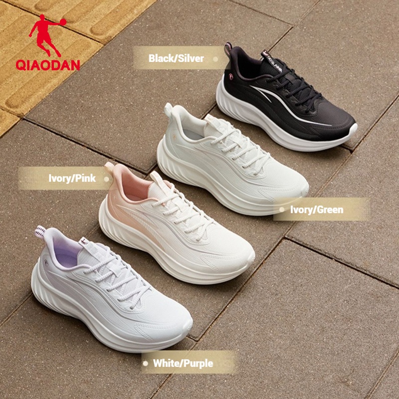Qiaodan JoyRain รองเท้าวิ่งผู้หญิงน้ําหนักเบาหนังกันน้ํา QXB022254233 — รองเท้ากีฬา แบรนด์ Qiaodan ของแท้ 100% เช็คราคาจาก Shopee Lazada thumbnail 4