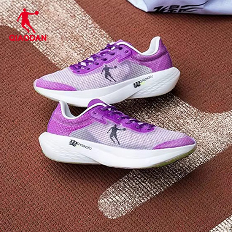 Qiaodan Feiying PB Pro รองเท้าวิ่งผู้ชายมาราธอนแผ่นคาร์บอน Rebound Anti-Slip QDB023253299ทีที — รองเท้ากีฬา แบรนด์ Qiaodan ของแท้ 100% เช็คราคาจาก Shopee Lazada thumbnail 8